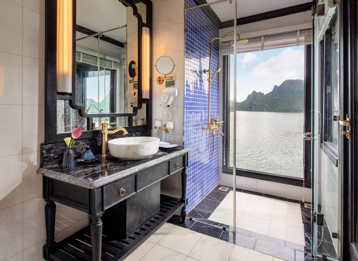 Отель Le Journey Ha Long & Lan Ha Cruises Экстерьер фото